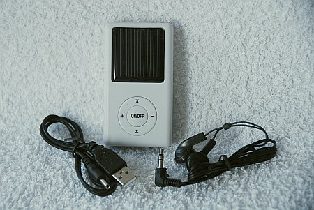 Solar Radio mit USB Kabel und Kopfhrer von solarspiel.com